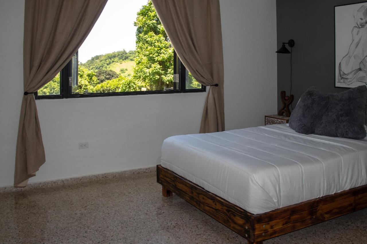 The Serene House Bed & Breakfast Luquillo Ngoại thất bức ảnh