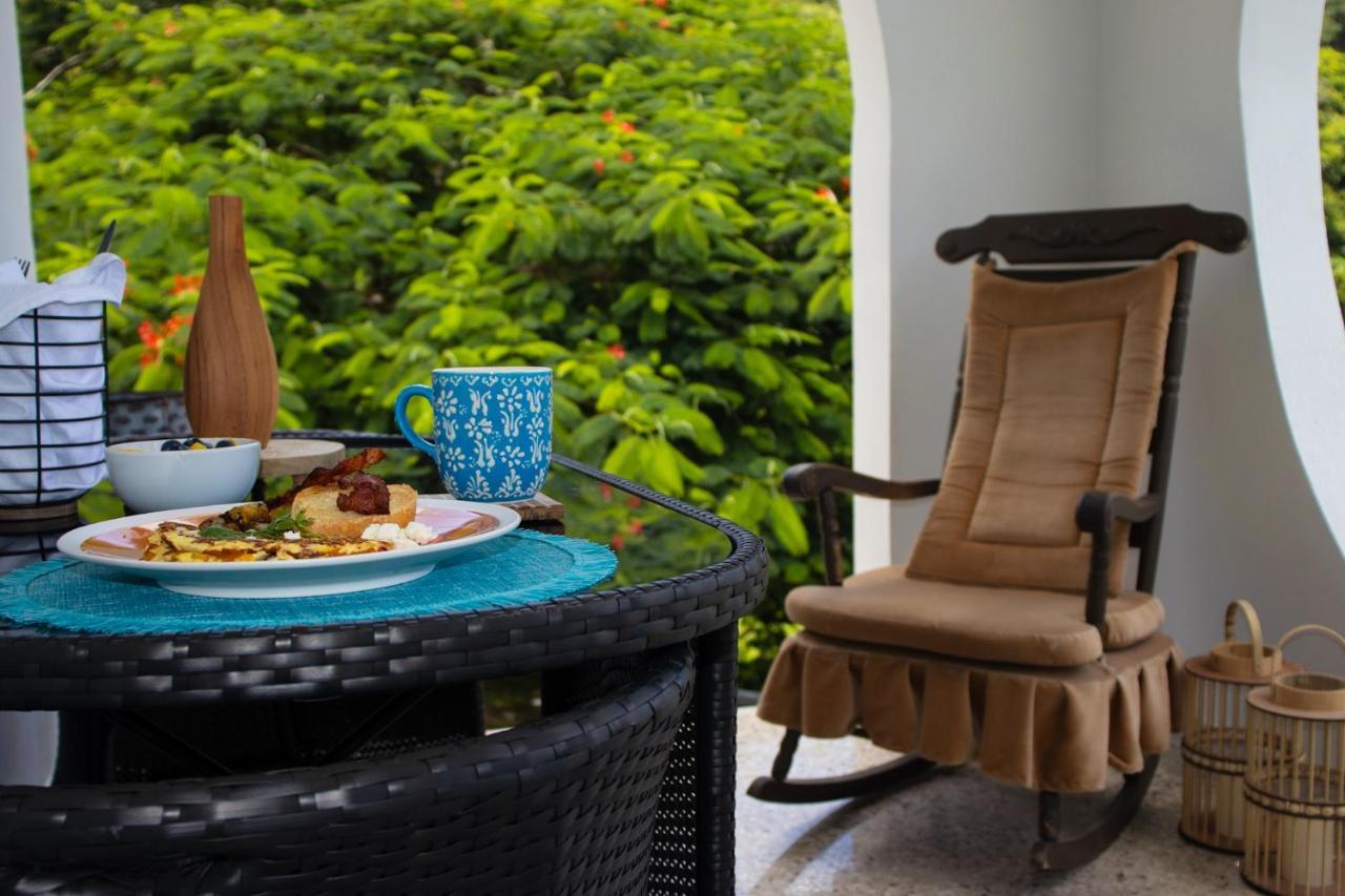 The Serene House Bed & Breakfast Luquillo Ngoại thất bức ảnh